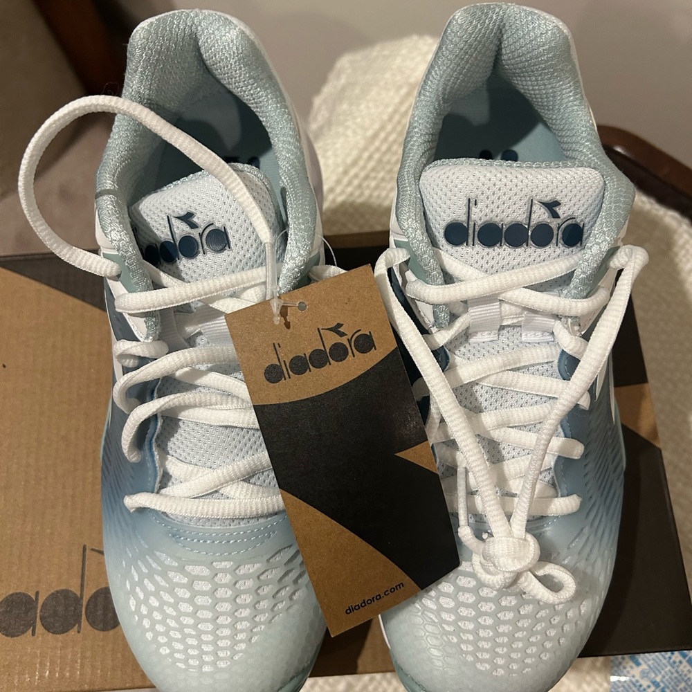 Diadora Light Blue Mesh Sneakers Woman’s Size 8! Brand New! 🩵💙🩵💙 - Picture 3 of 7